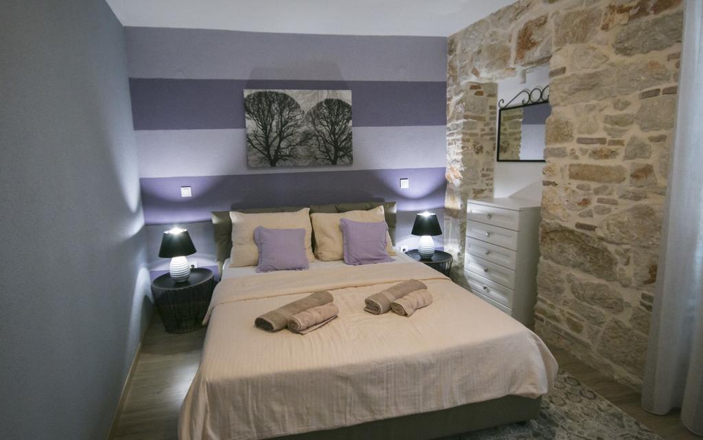 Apartmens Melisa Върсар Екстериор снимка