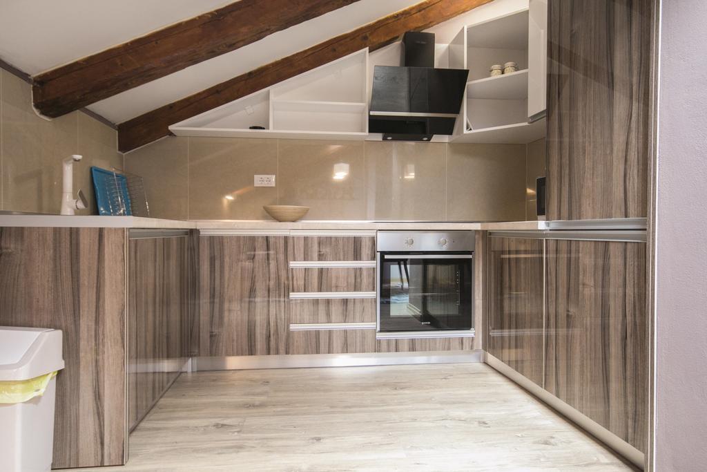 Apartmens Melisa Върсар Екстериор снимка