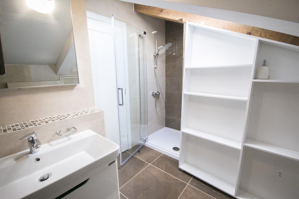 Apartmens Melisa Върсар Екстериор снимка