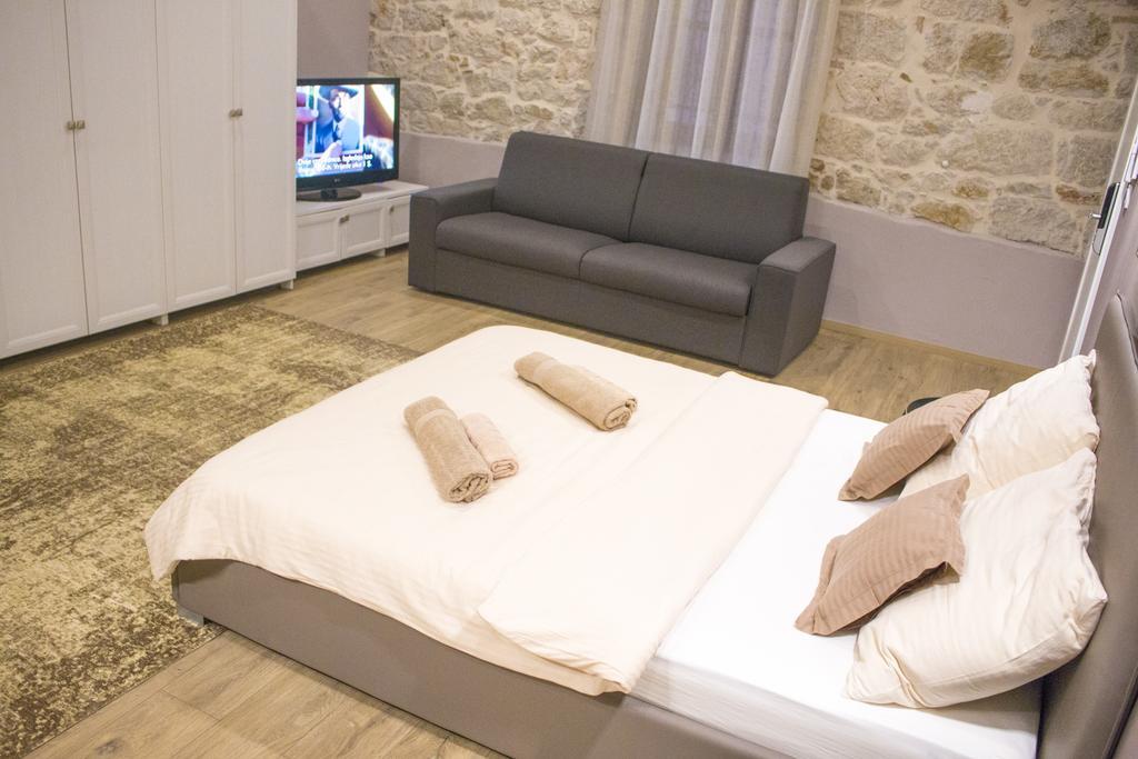 Apartmens Melisa Върсар Екстериор снимка